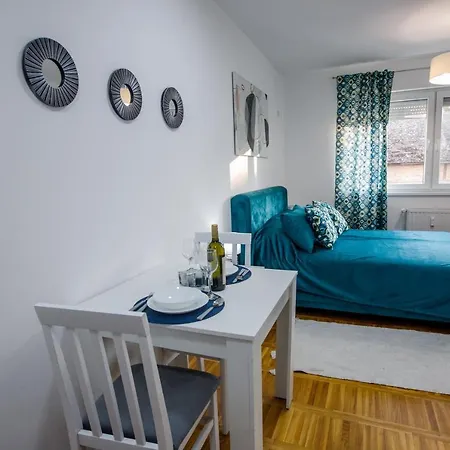 Sky1 Apartman Apartman