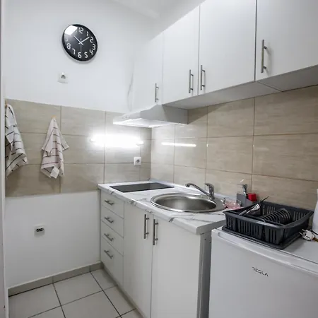 Apartman Sky1 Apartman *